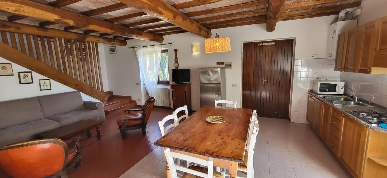 Tenuta Colombaio カーゾレ・デルザ エクステリア 写真